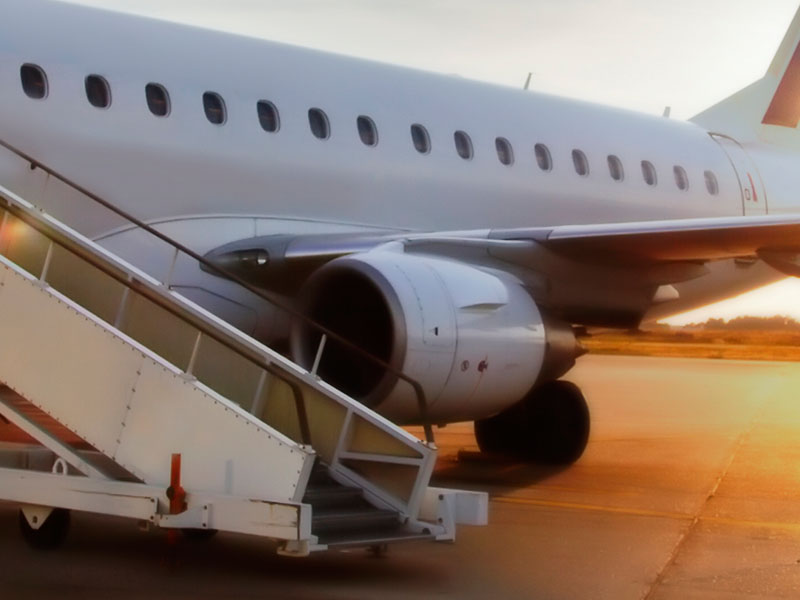 Participation in seminars on topical aviation issues